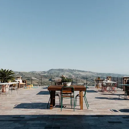 Cantina Le Cana * Carassai